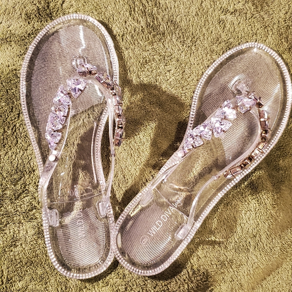 Brand new beautiful embellished thong sandal
